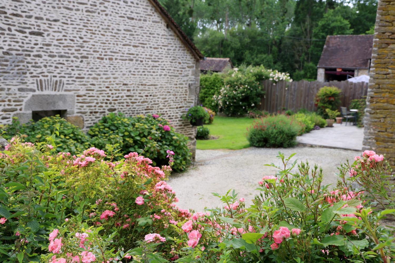 Chambre D'Hote Courtoux Saint-Denis-sur-Sarthon 外观 照片